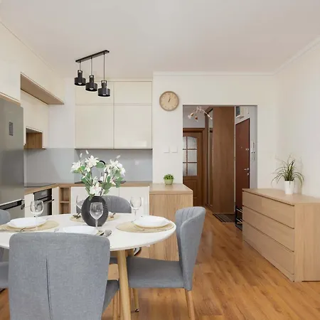 Апартаменты Bemowo Air-conditioned With Balcony By Renters