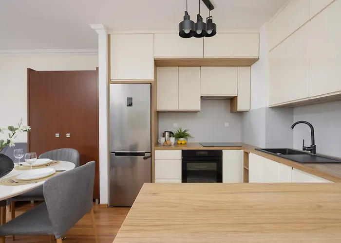 아파트 Bemowo Air-conditioned With Balcony By Renters